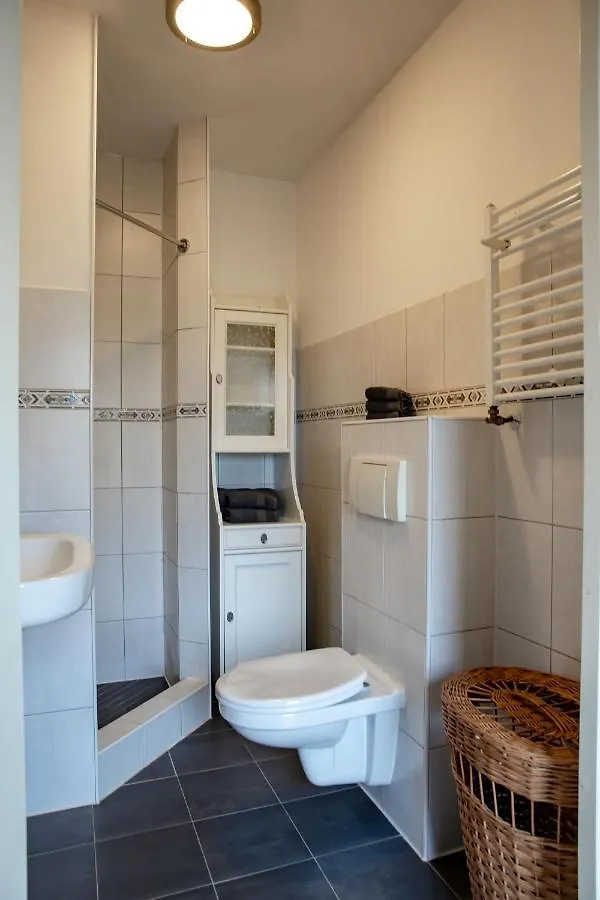 Apartmán De Bieslandse Heerlijkheid Delft 0*,